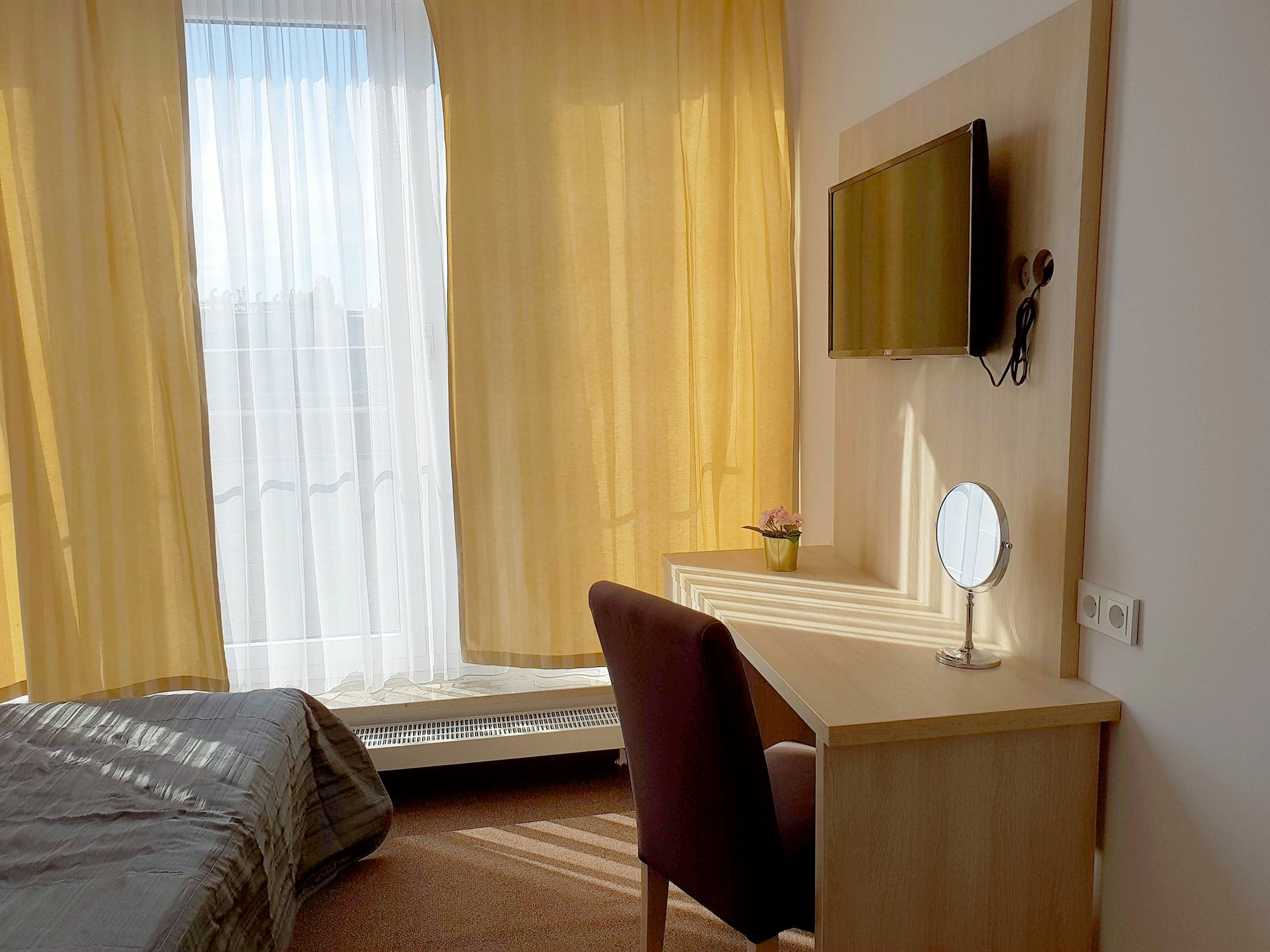 Hotel Denbu Hamburg-Harburg Exteriör bild
